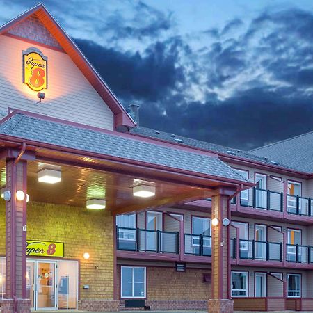 Hotel Super 8 By Wyndham Caraquet Exteriér fotografie