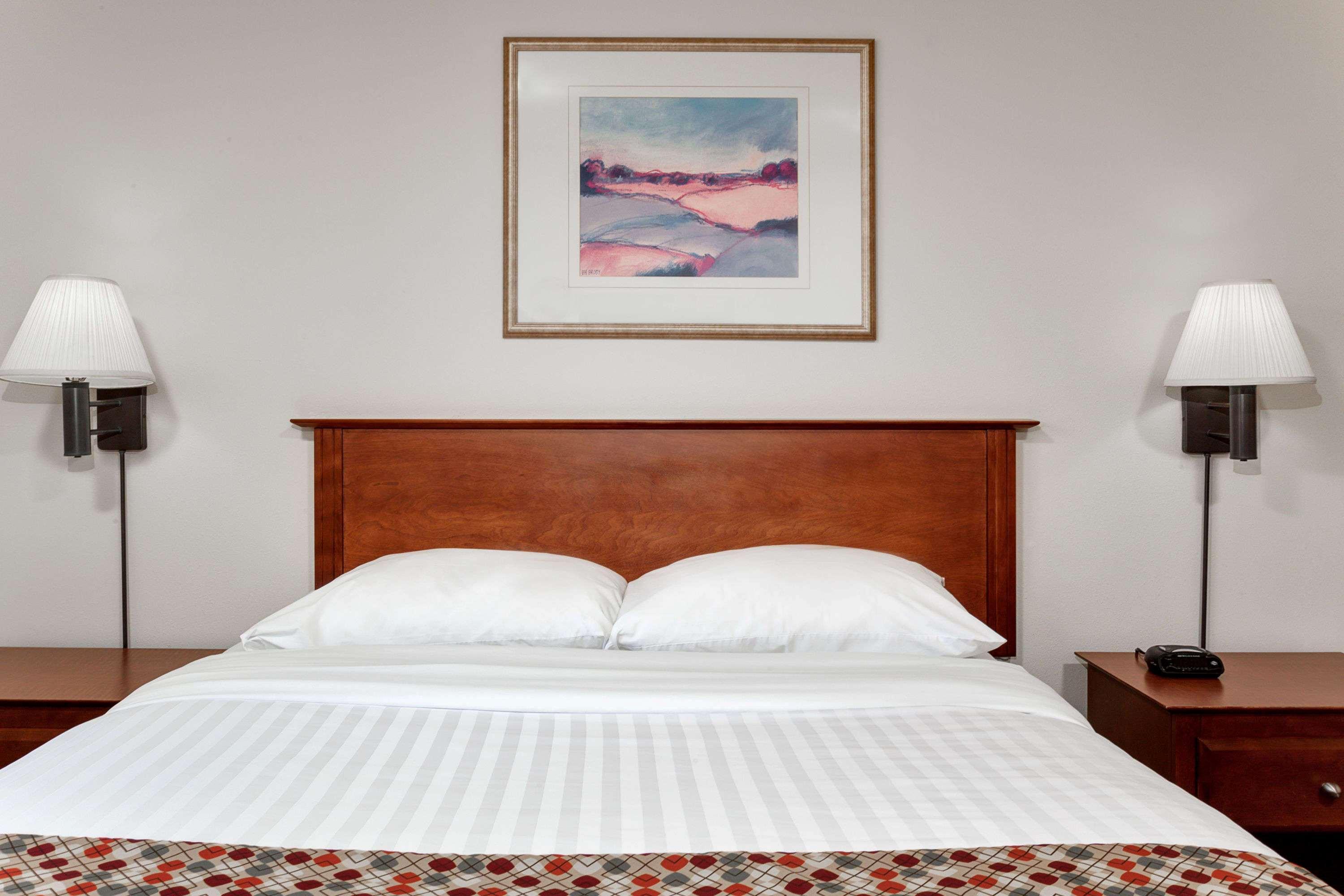 Hotel Super 8 By Wyndham Caraquet Exteriér fotografie
