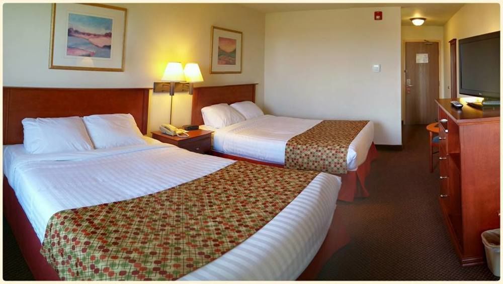 Hotel Super 8 By Wyndham Caraquet Exteriér fotografie