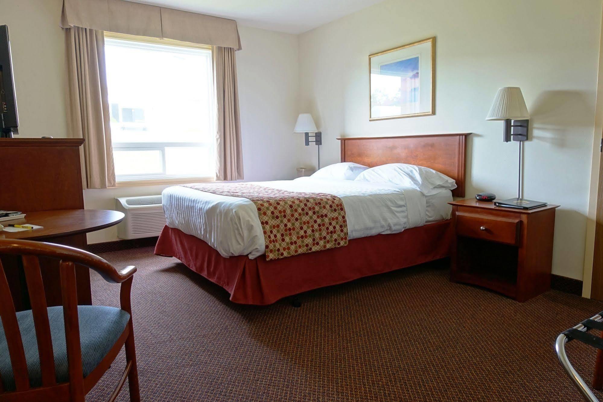 Hotel Super 8 By Wyndham Caraquet Exteriér fotografie